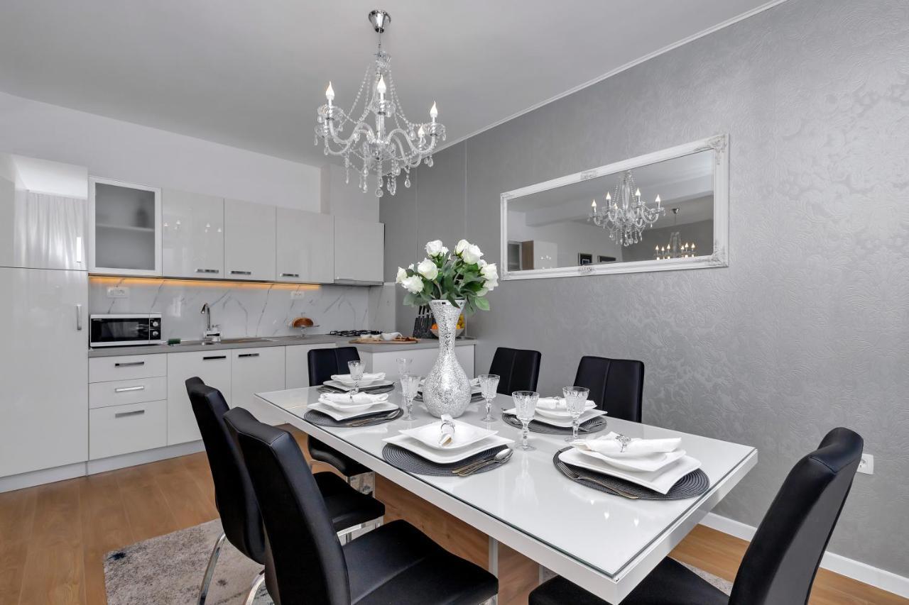 Apartman Koky Makarska Buitenkant foto