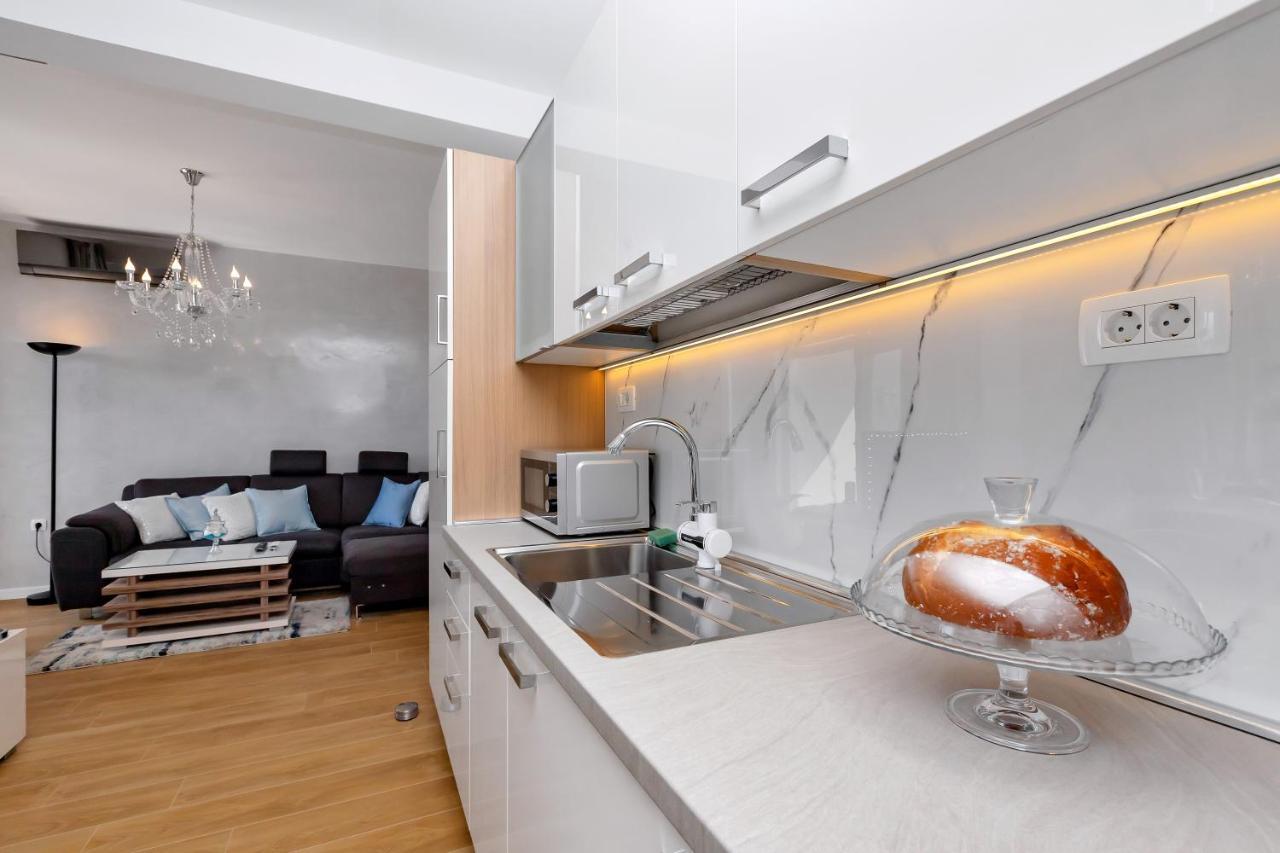 Apartman Koky Makarska Buitenkant foto