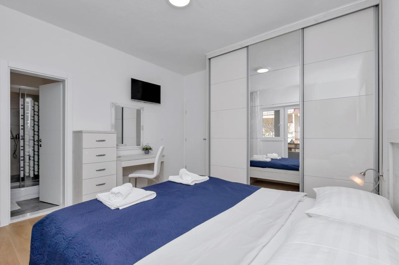 Apartman Koky Makarska Buitenkant foto