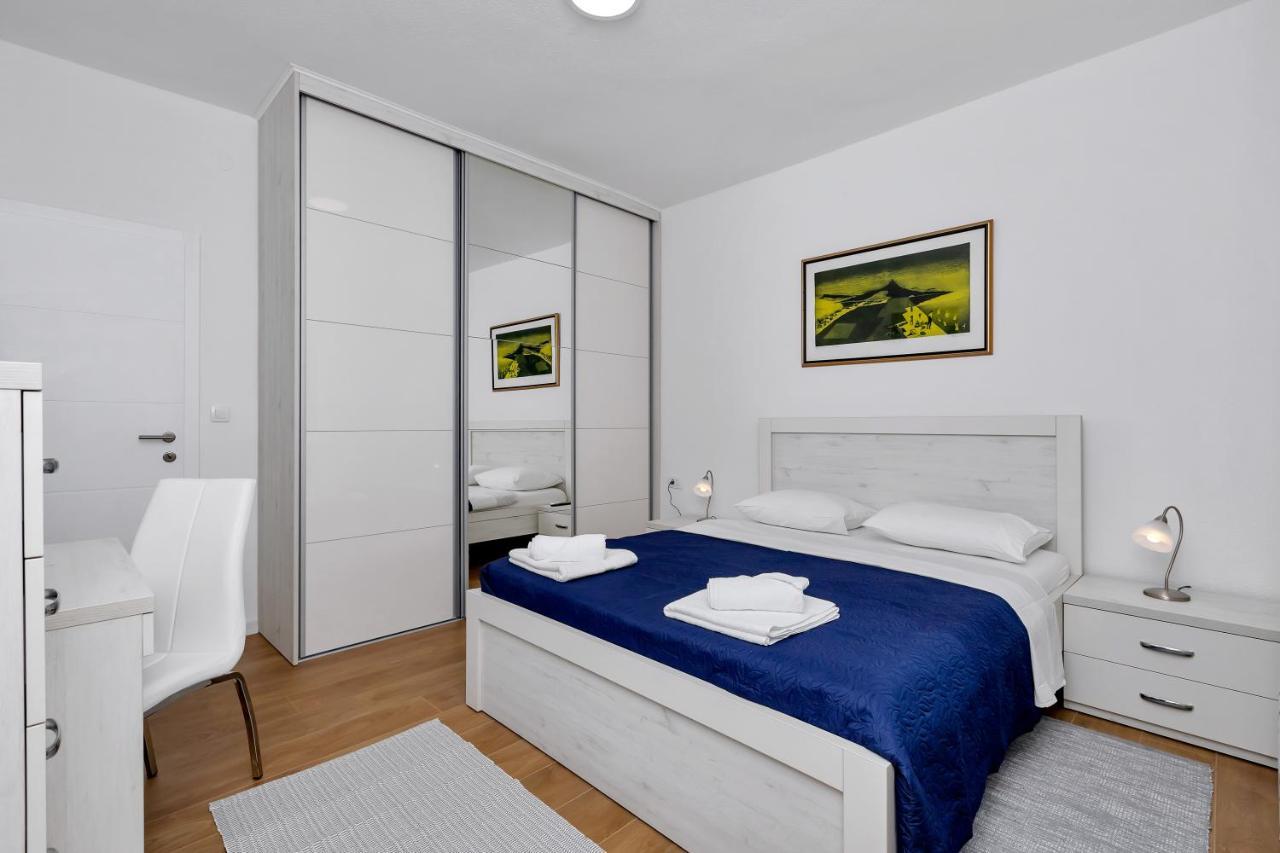 Apartman Koky Makarska Buitenkant foto
